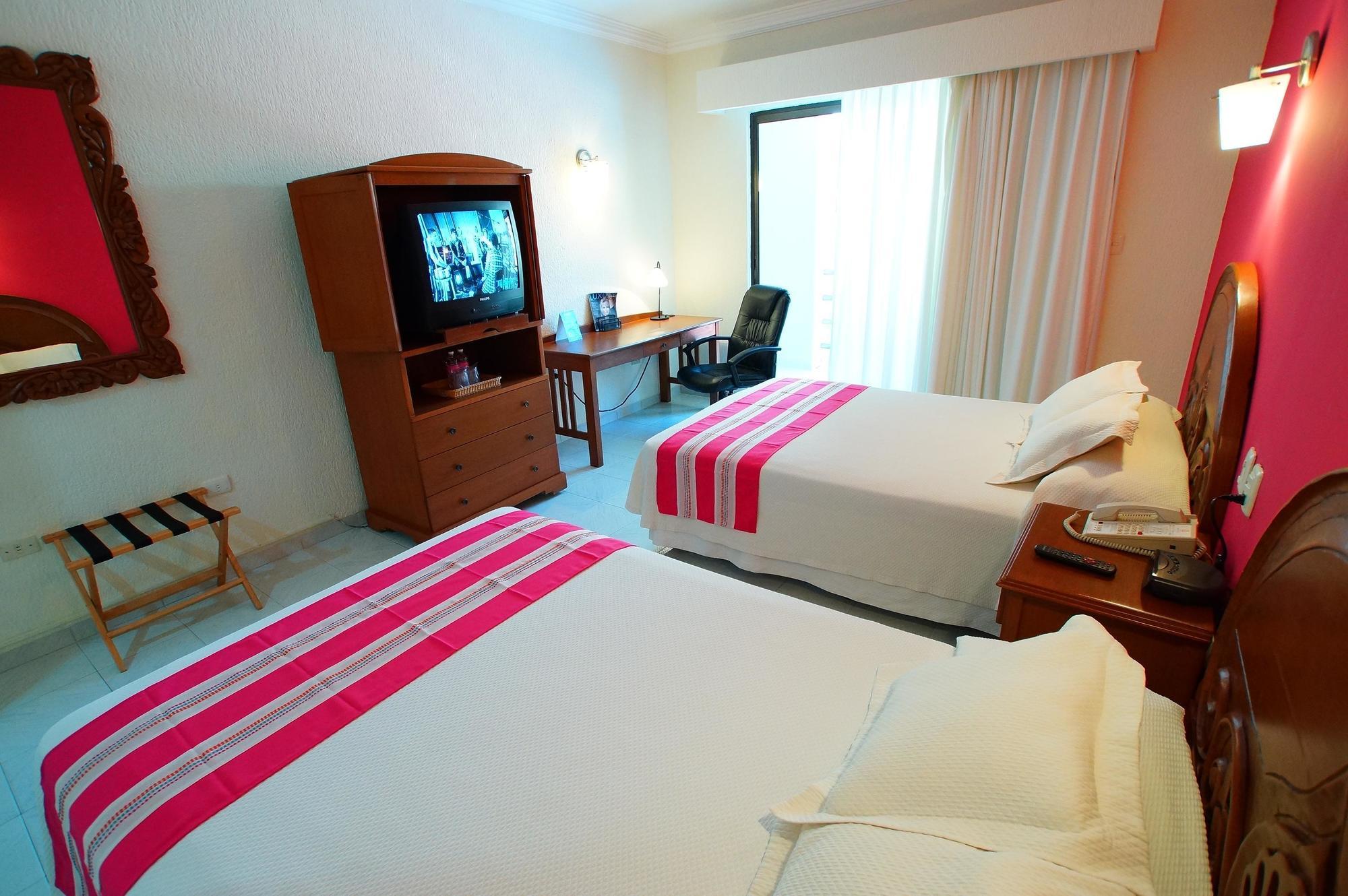 Hotel Margaritas แคนคูน ภายนอก รูปภาพ