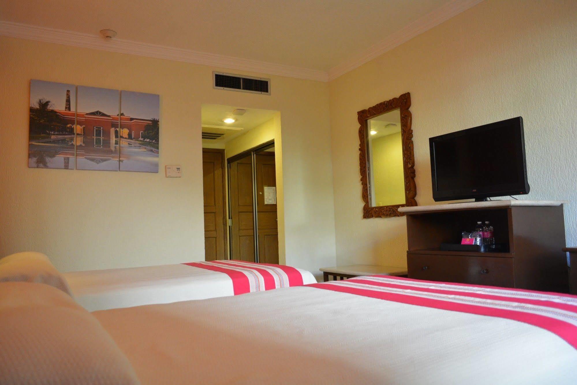 Hotel Margaritas แคนคูน ภายนอก รูปภาพ